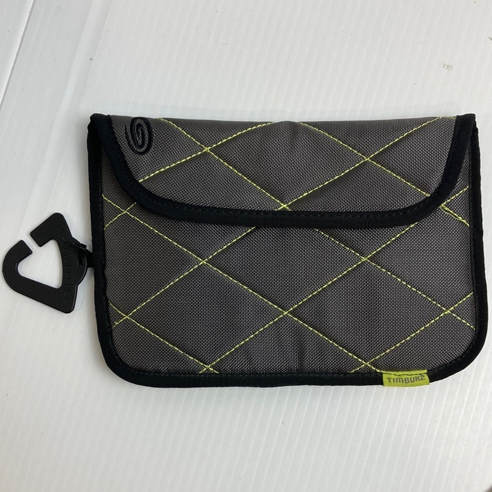 TIMBUK2 E reader electronics bag cover